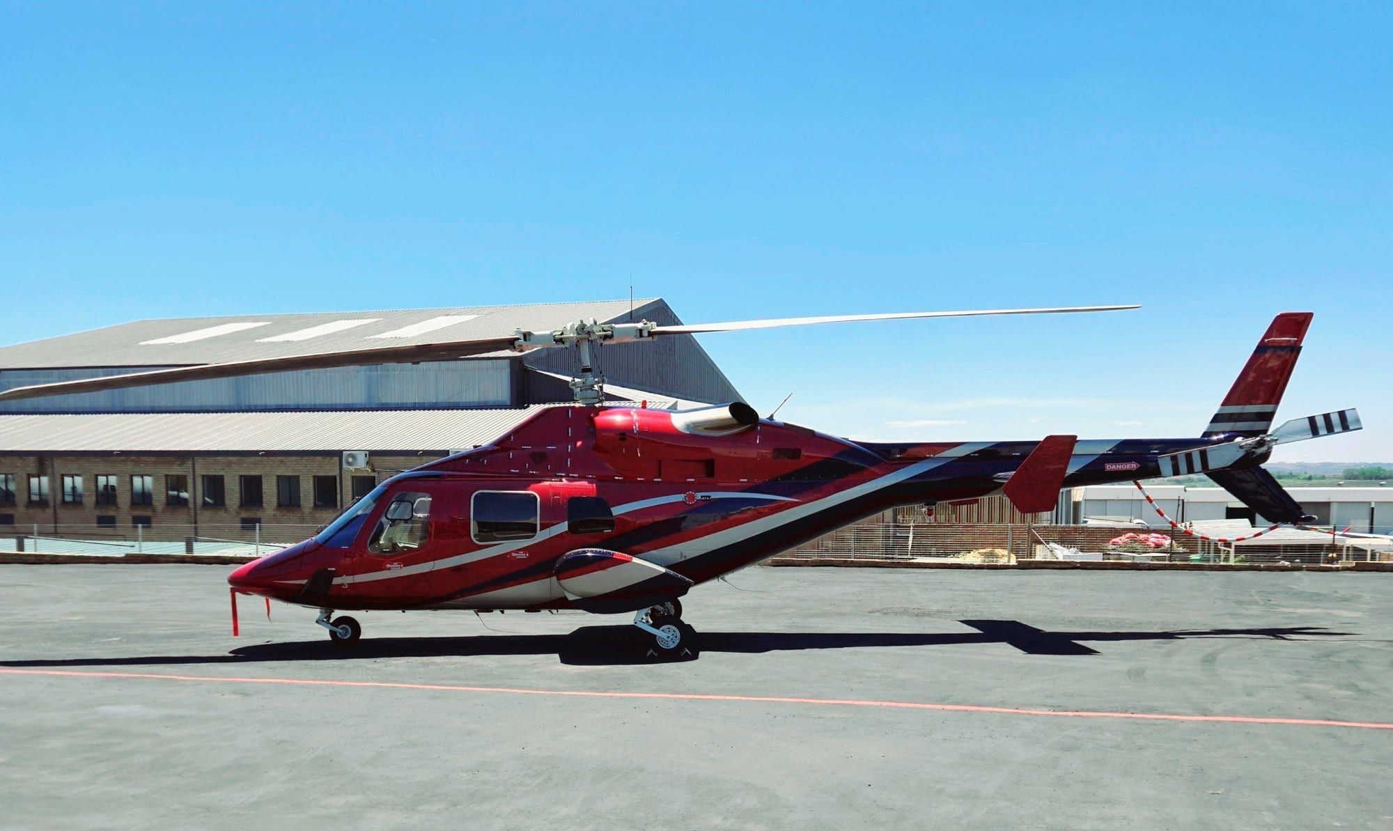 1992 Bell 230: Side profile