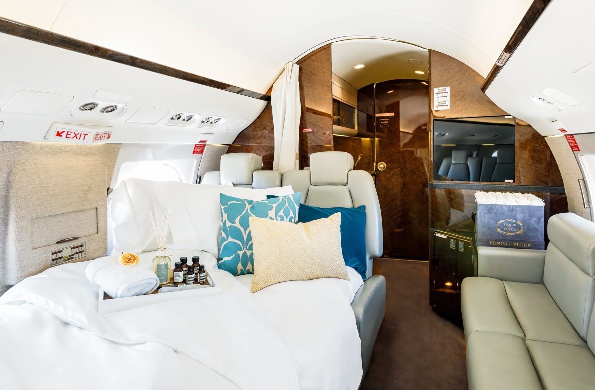 1997 Gulfstream GV: Night configuration