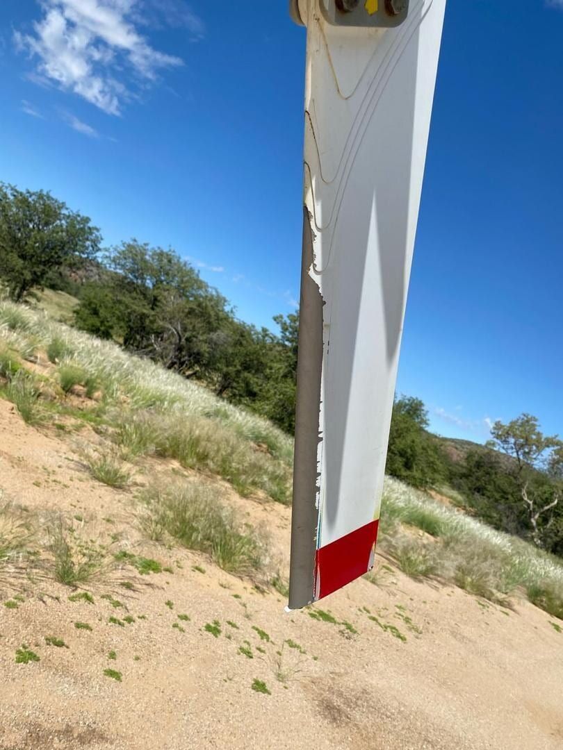 1977 Enstrom 280C Shark: Tail rotor blade