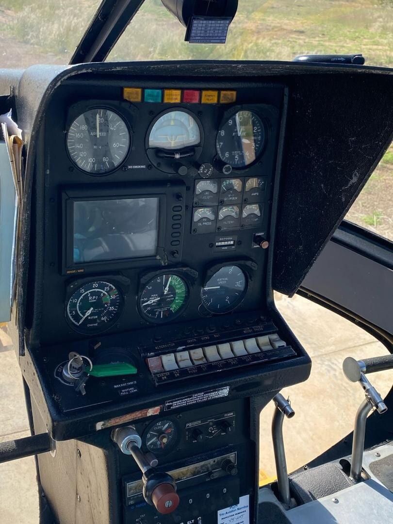 1977 Enstrom 280C Shark: Instrument panel